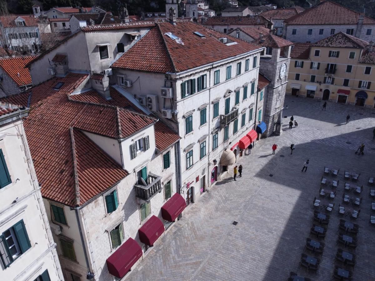 Готель Kotor Nest Екстер'єр фото